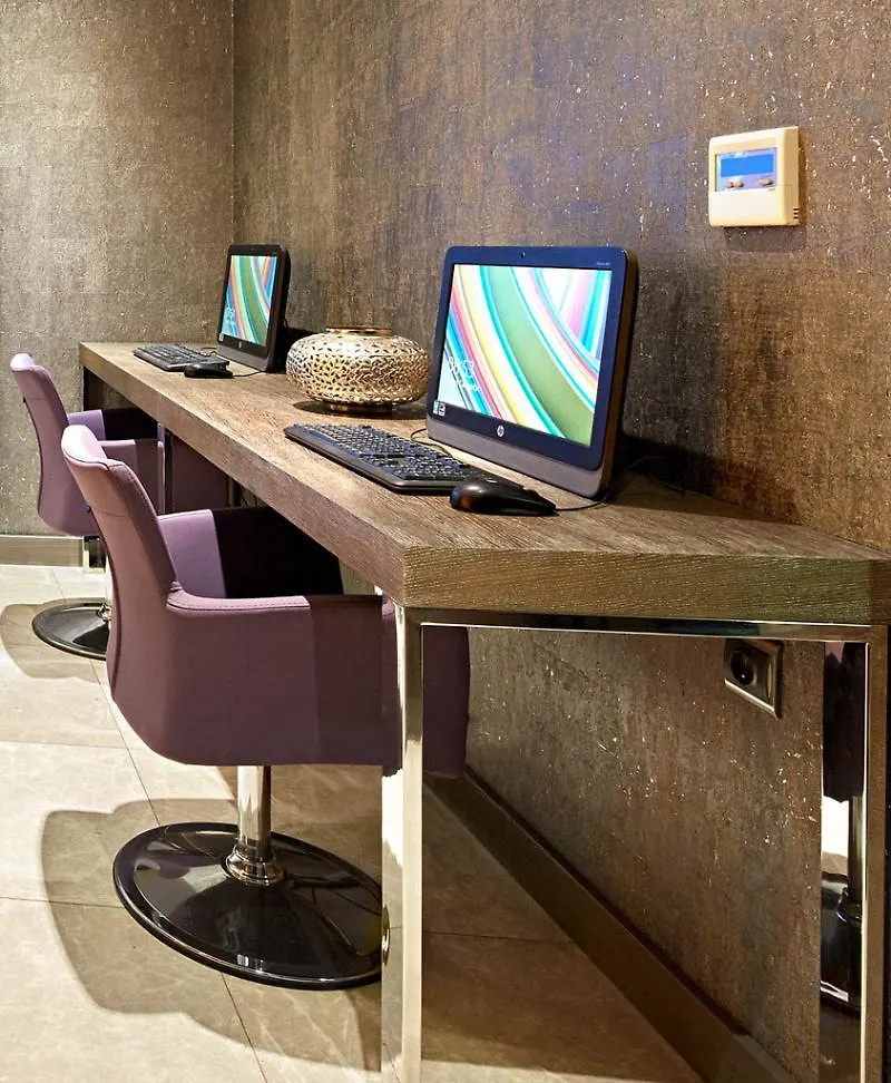 The New Hotel Zeybek Izmir