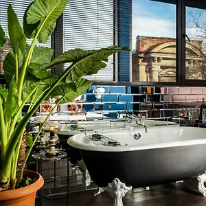 **** Hotel Communal Sololaki Georgien