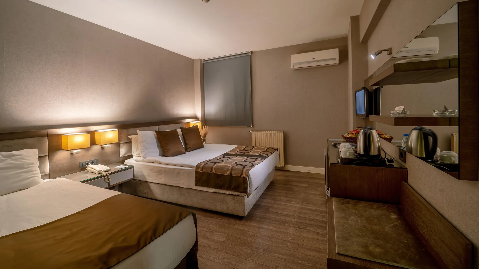איזמיר The New Hotel Zeybek